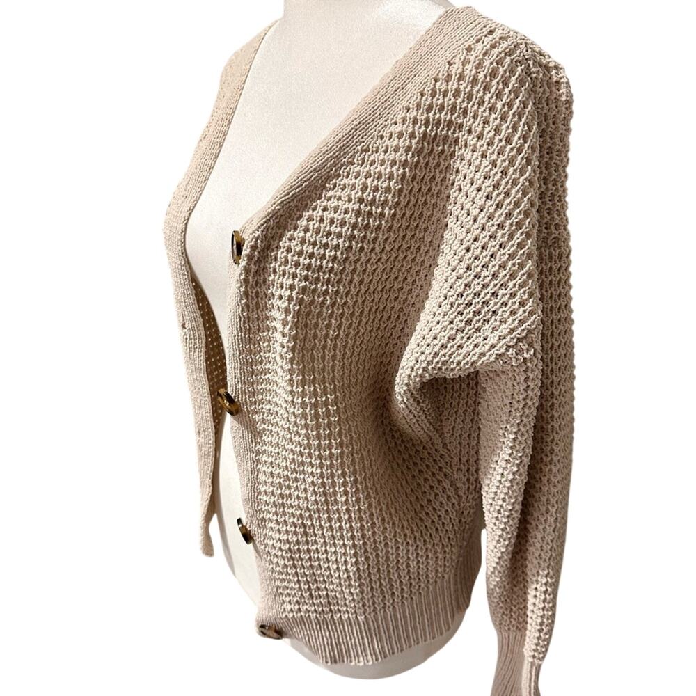 Moon & Madison Cream Cardigan Medium